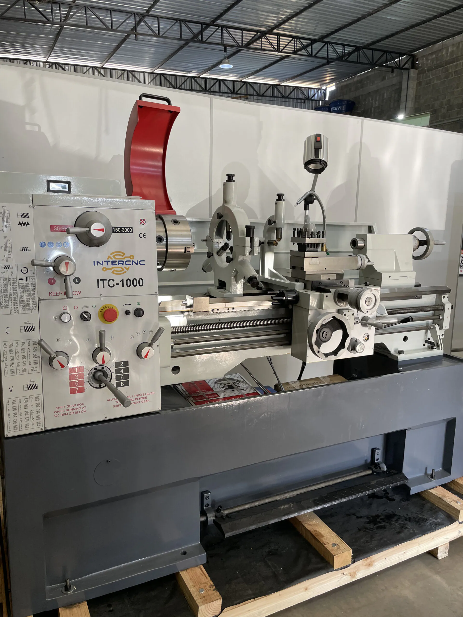 Torno Convencional Horizontal ITC-800 - Imagem 2