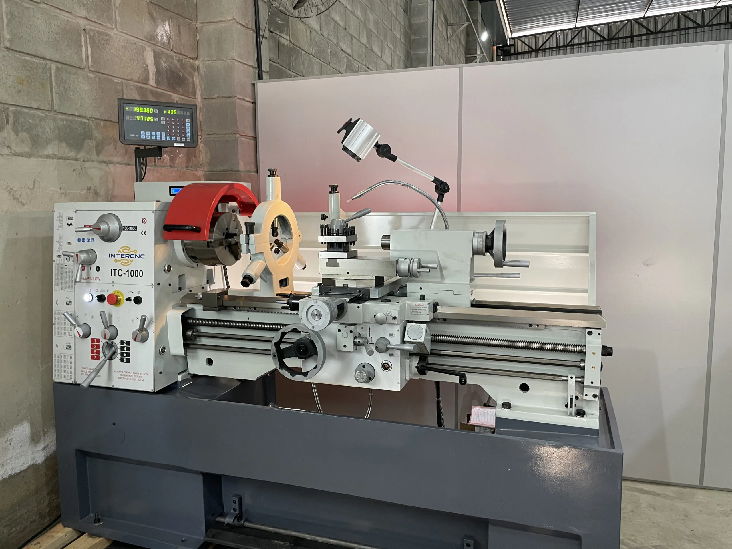 Torno Convencional Horizontal ITC-800 - Imagem 6
