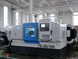 Torno CNC Industrial